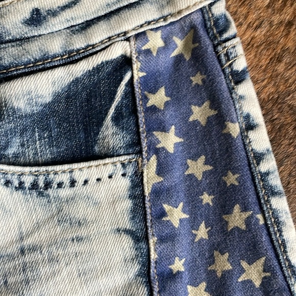 Mossimo America Shorts - Picture 5 of 5